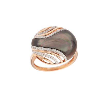 Prsten z růžového zlata s černou perletí a diamanty