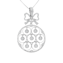 Přívěsek z bílého zlata s diamanty a řetízkem o délce 45,5cm s možností zkrácení