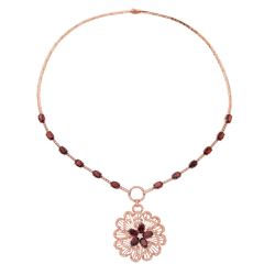 Náhrdelník z růžového zlata s granáty a diamanty. Délka 45cm