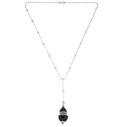Náhrdelník z bílého zlata s onyxem a diamanty. Délka řetízku 43cm
