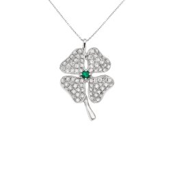 Přívěsek z bílého zlata se smaragdem a diamanty. Délka řetízku 45,5cm