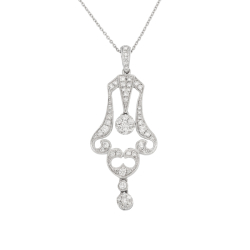 Přívěsek z bílého zlata s diamanty. Délka 45cm, možno zkrátit na 42cm