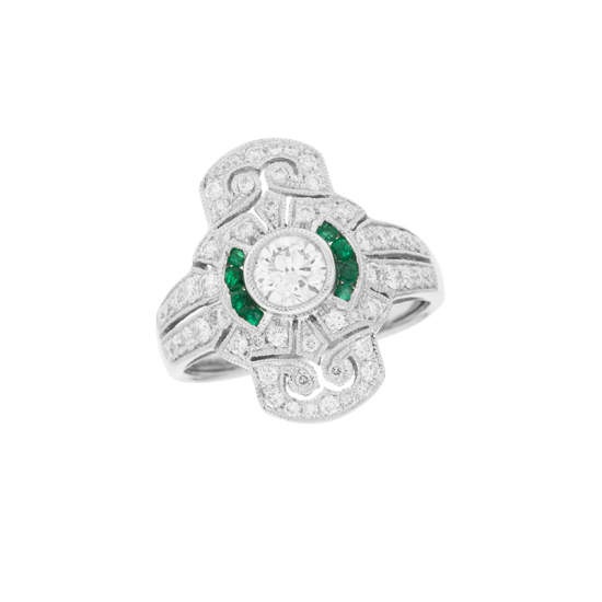 detail Prsten z bílého zlata se smaragdy a diamanty