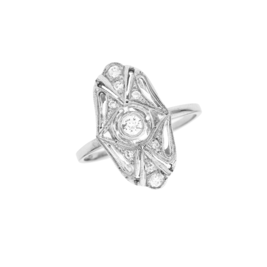 detail Prsten z bílého zlata ve stylu art deco s diamanty