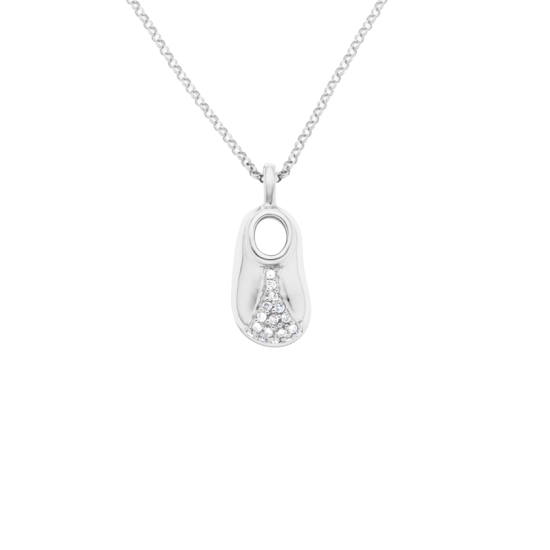 detail Přívěsek ve tvaru botičky z bílého zlata s diamanty. Délka 40,5-45,5cm
