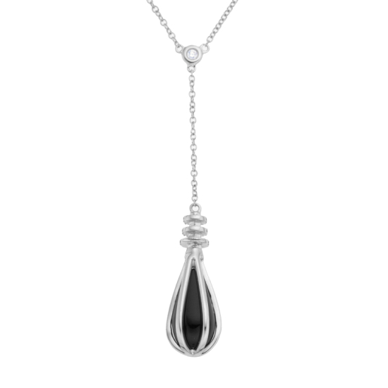 detail Náhrdelník z bílého zlata s onyxem a diamanty. Délka řetízku 44cm