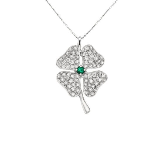 detail Přívěsek z bílého zlata se smaragdem a diamanty. Délka řetízku 45,5cm