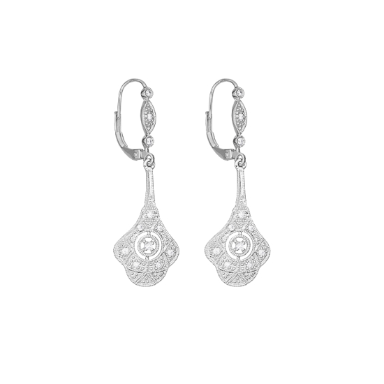 detail Náušnice z bílého zlata ve stylu art deco s diamanty. Celková délka 4,00cm