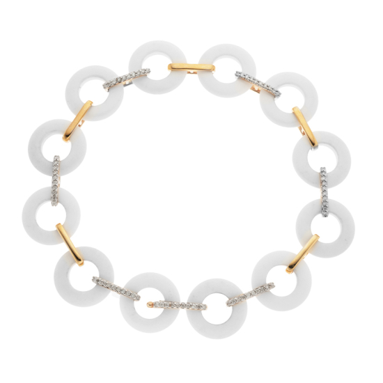 detail Náramek ze žlutého zlata s bílými acháty diamanty o délce 18,50cm