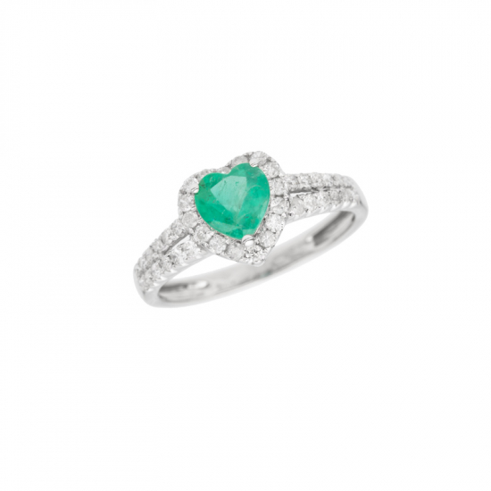 detail Prsten z bílého zlata se smaragdem ve tvaru srdce a s diamanty